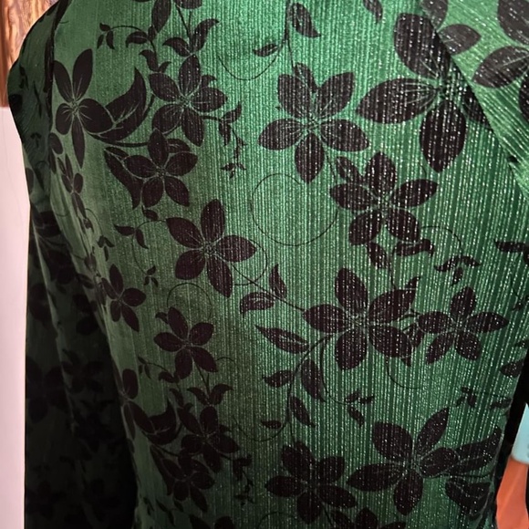 Unique Vintage Green Velvet & Black Floral Flare Dress - L/10-12 - Picture 7 of 10